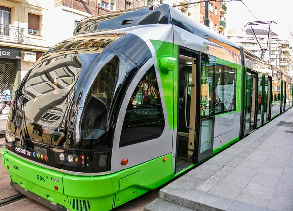 Moderní tramvaje vitoria — Stock fotografie