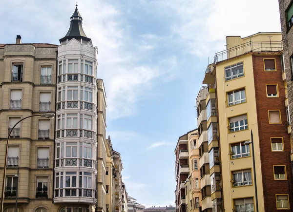 Uitzicht vanaf een straat van vitoria — Stockfoto