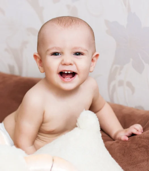 Niño alegre en casa . — Foto de Stock