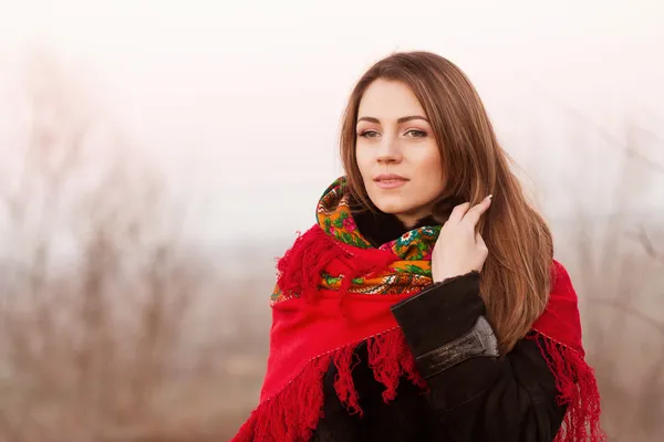 Russian girl in national headscarves — Stock Photo, Image