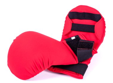 Kırmızı karate eldiven