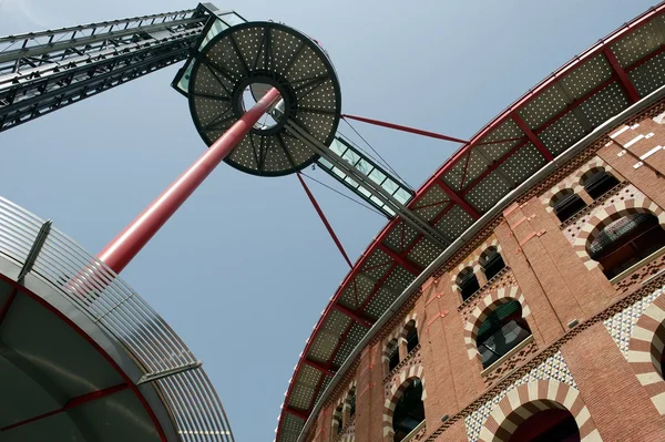 Las Arenas shopping center construído em antiga praça de touros, Barcelona, Espanha — Fotografia de Stock