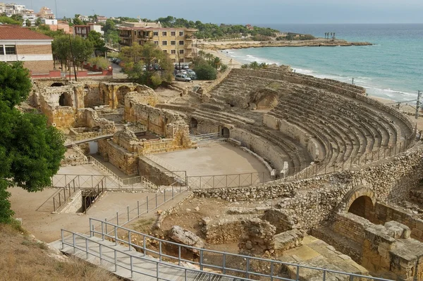 Anfiteatro romano con mare sullo sfondo, Tarragona, Spagna Fotografia Stock