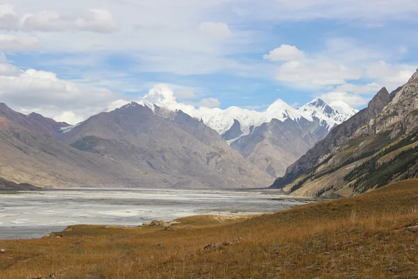 Kirguistán - Región central de Tien Shan — Foto de Stock