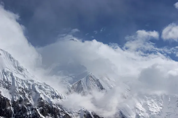 Kyrgyzstan - Khan Tengri (7,010 m). — Stock Photo, Image