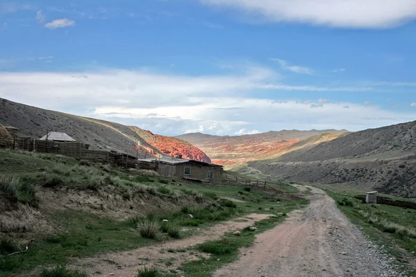 Dzhuku doliny, góry tien shan, Kirgistan — Zdjęcie stockowe