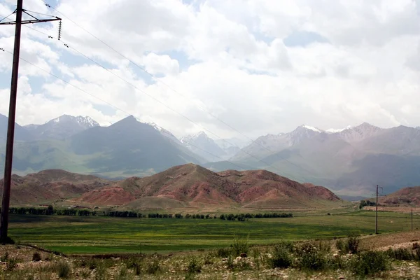 Montagnes Tien Shan, Kirghizistan — Photo