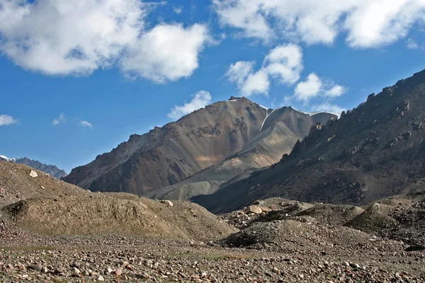 Tien shan dağlar, ak-shyrak region, kyrgyzstan — Stok fotoğraf