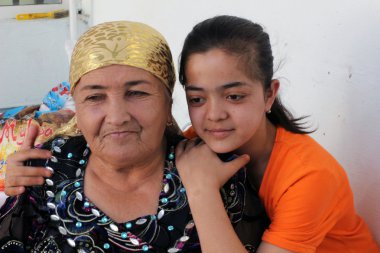 Özbek aile