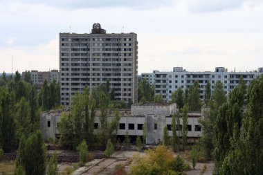 Çernobil bölgesi. kayıp şehir pripyat. Modern Harabeleri.