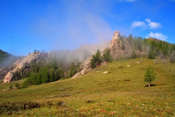 Taman nasional gorhi-terelj - mongolia — Stok Foto