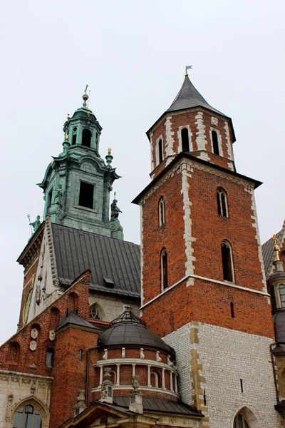 Wawel royal castle civarındaki Krakov, Polonya — Stok fotoğraf