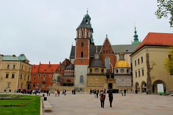 Basílica de Santo Estanislau e Vaclav ou Catedral Wawel em Wawel Hill em Cracóvia, Polônia — Fotografia de Stock