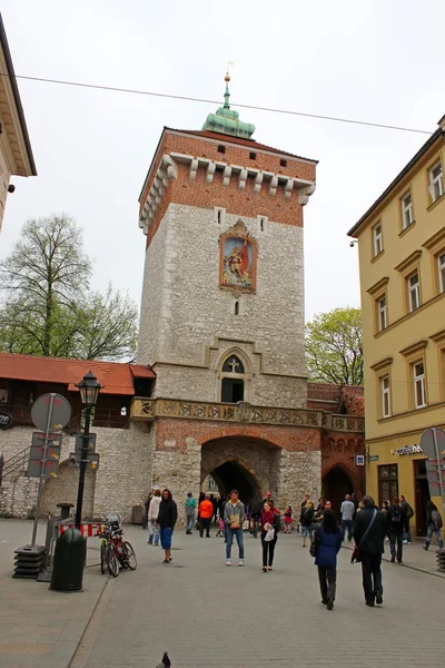 Gotyckie St Florian bramy Starego Miasta Krakowa — Zdjęcie stockowe