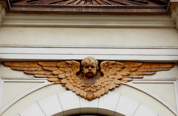 Anjo de pedra - Cracóvia, Polónia — Fotografia de Stock