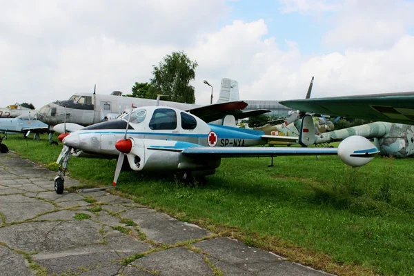 Kleinflugzeug, polnisches Luftfahrtmuseum, Krakau — Stockfoto