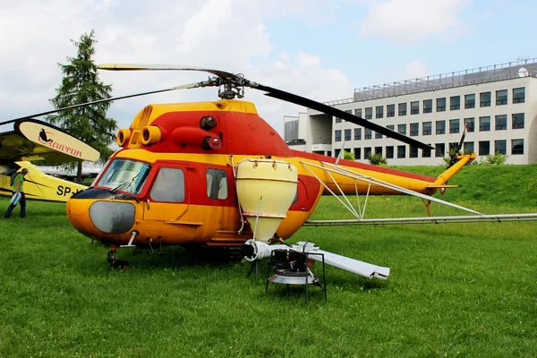 Agricultural helicopter — Stock Photo, Image