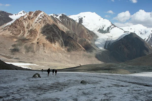 Montañas Tien Shan, región de Ak-Shyrak, Kirguistán —  Fotos de Stock