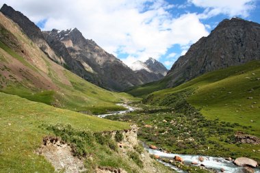 ashukashka suu Vadisi, tien Tanrı Dağları, Kırgızistan