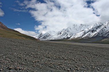 Tien shan syrts, Kırgızistan