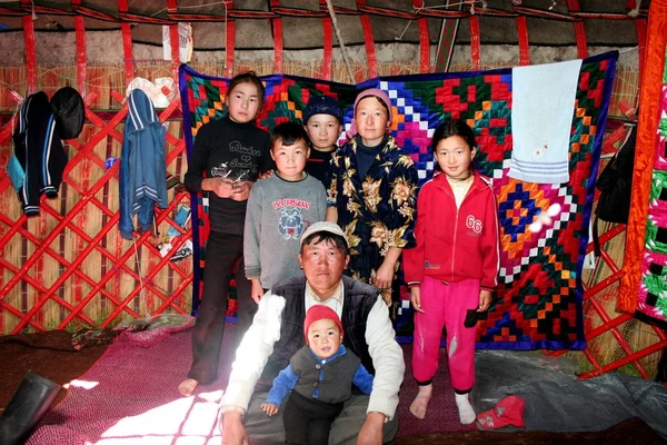 Orta Asya'da yurt kampı