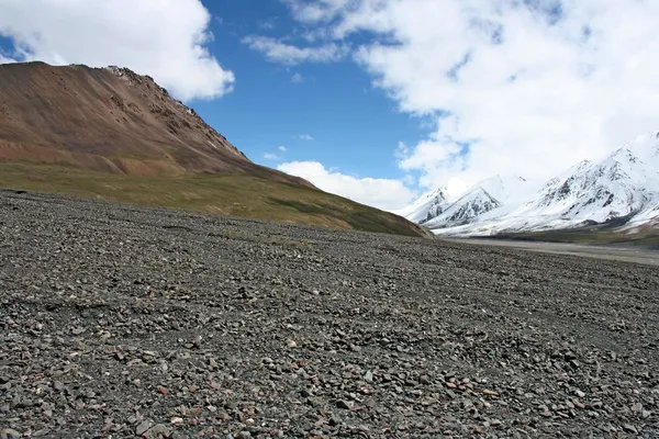 Tien-Shan Syrts, Kyrgyzstan — Stock Photo, Image