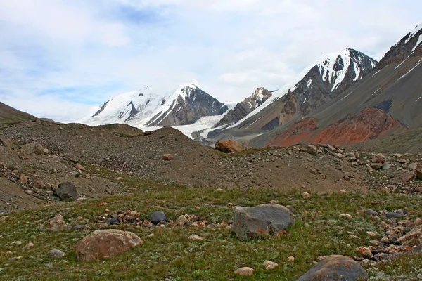 Tien Shan montanhas, região de Ak-Shyrak, Quirguistão — Fotografia de Stock