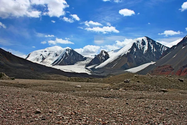 Pegunungan Tien Shan, wilayah Ak-Shyrak, Kirgizstan — Stok Foto