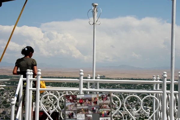 オシ、キルギスタンでスレイマンも神聖な山からの眺め — ストック写真