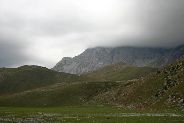 Mountains close to Arslanbob, south of Kyrgyzstan — Stock Photo, Image