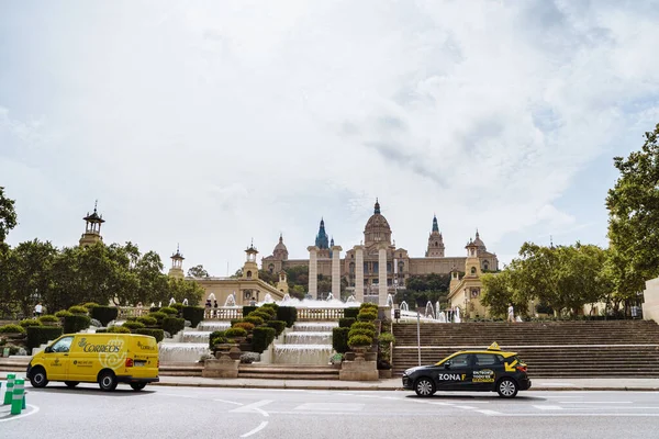 Barcelona Španělsko. Plaza Espana a světoznámá magická fontána, muzeum umění Katalánska. Slunečný den v krásném městě. Turistika, dovolená, víkend, procházky nádherným městem Royalty Free Stock Obrázky