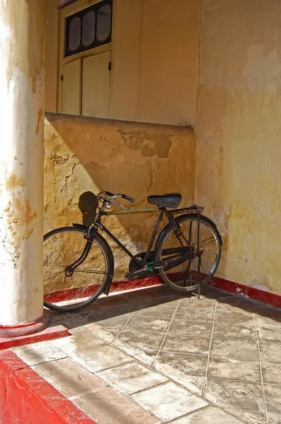 Old bike, bicycle — Stock Photo, Image
