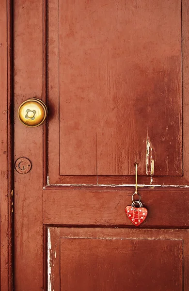 Corazón en una puerta — Foto de Stock