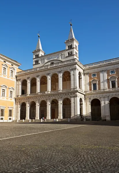 La Archbasilica Papal de San Juan de Letrán, Roma, Italia — Foto de Stock