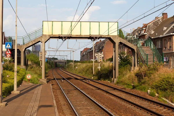 Pedestrian Bridge over the railway — Stock Photo, Image