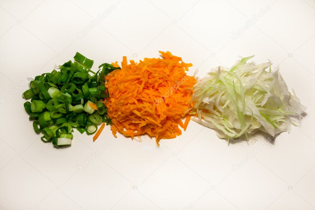 Scallons , carrot , cabbage
