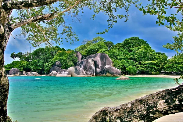 Hermoso panorama de tanjung tinggi — Foto de Stock