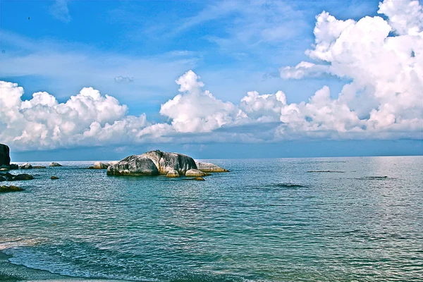 Isla de roca de Belitung Indonesia — Foto de Stock