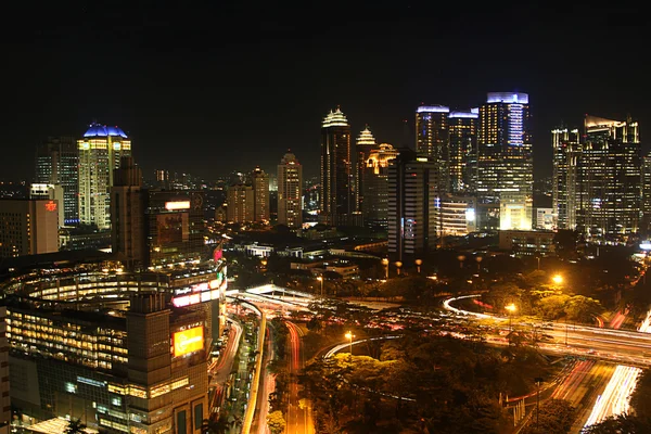 Ciudad de paisaje nocturno —  Fotos de Stock