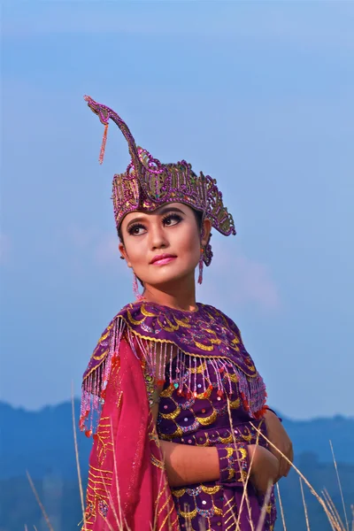 Traditional dancers — Stock Photo, Image