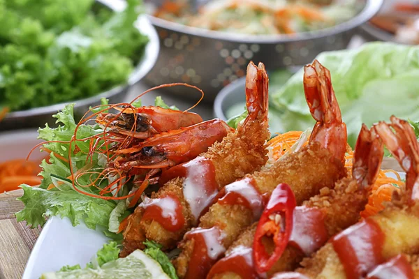 Shrimp fried to eat — Stock Photo, Image