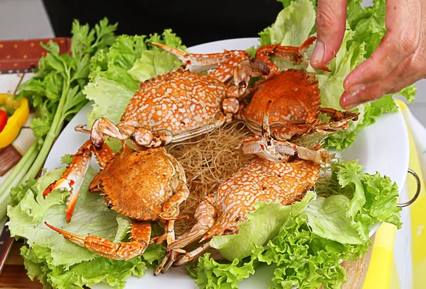 Caranguejos com molho picante — Fotografia de Stock