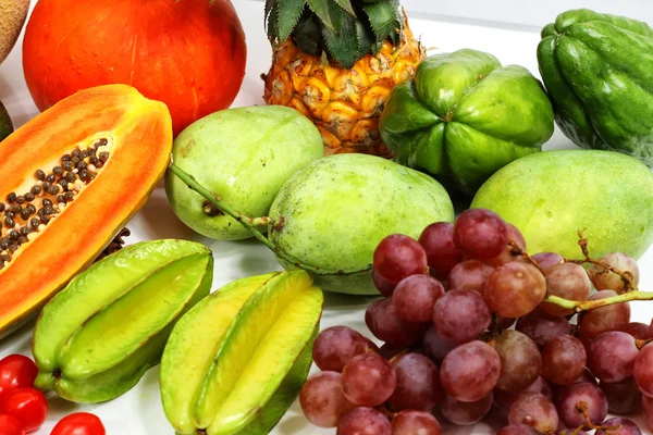 Frutas y budín — Foto de Stock