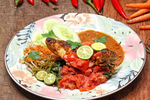 Ayam Bakar Taliwang, Indonesian food — Stock Photo, Image