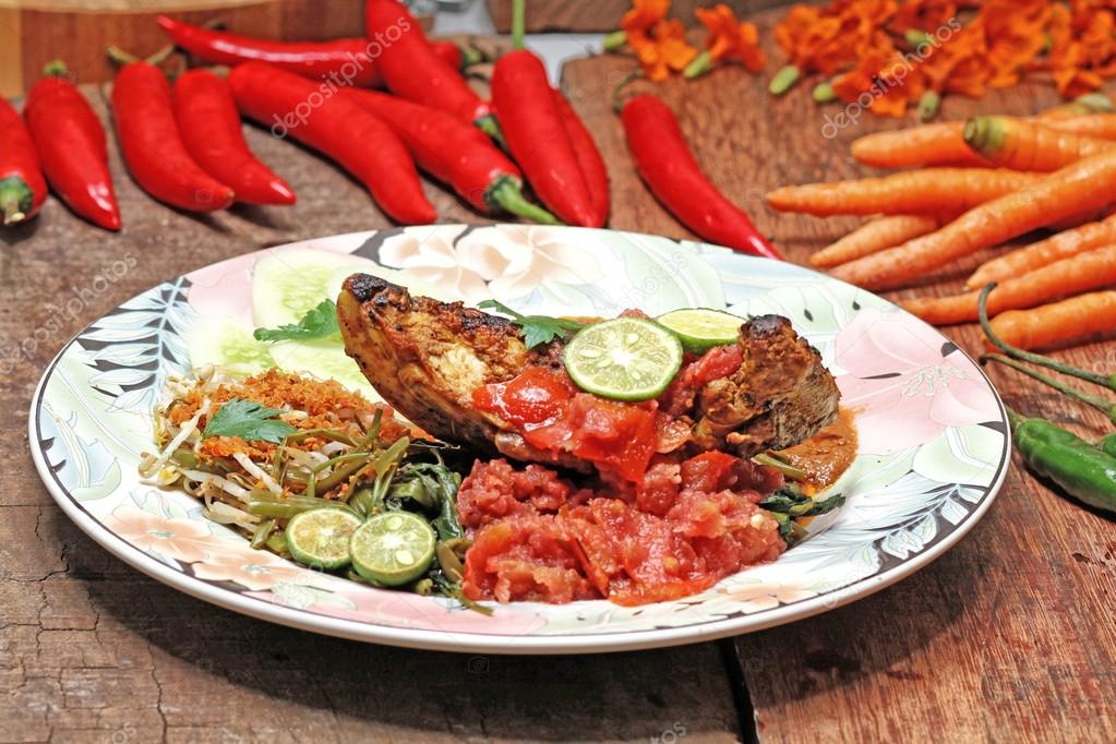 Ayam Bakar Taliwang, Indonesian food