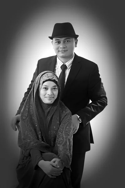 Mladý pár indonéské — Stock fotografie