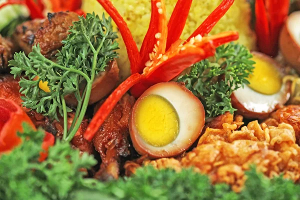 Nasi Tumpeng, Indonesian Cuisine — Stock Photo, Image