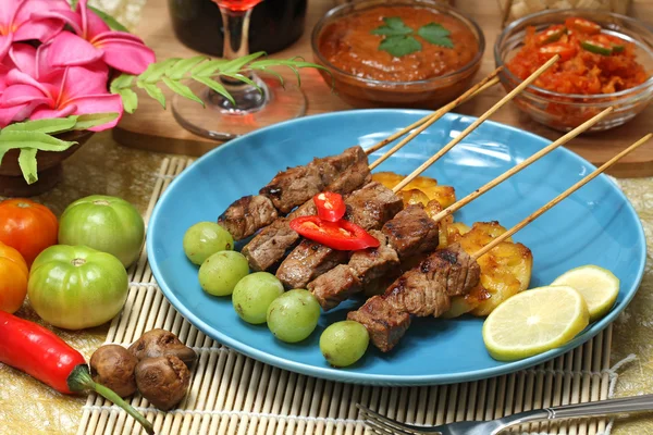 Beef satay — Stock Photo, Image