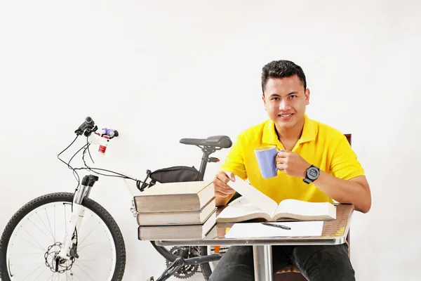 Indonesian college student — Stock Photo, Image