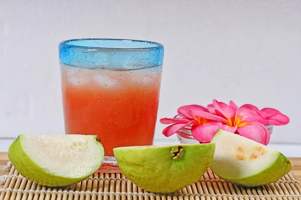Guava juice — Stockfoto